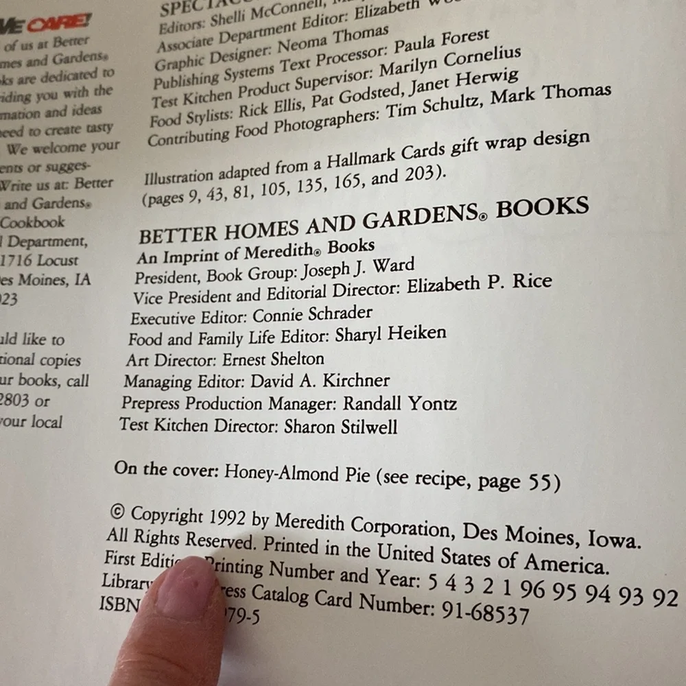 Vintage 1992 Better Homes And Gardens Spectacular Desserts Cookbook!